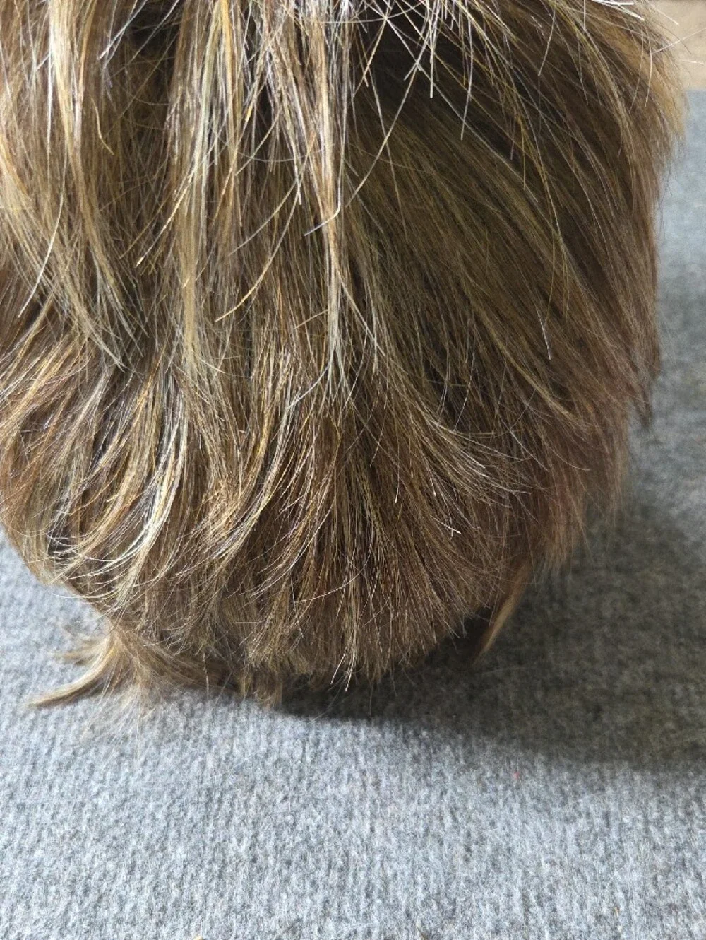Hairdo natural looking